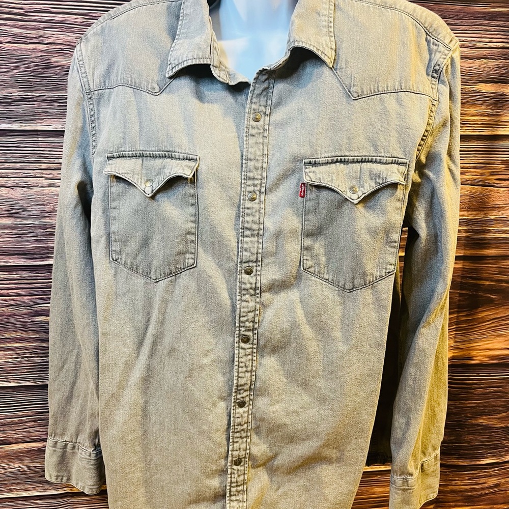 Levi's Gray Casual Button Down Shirt